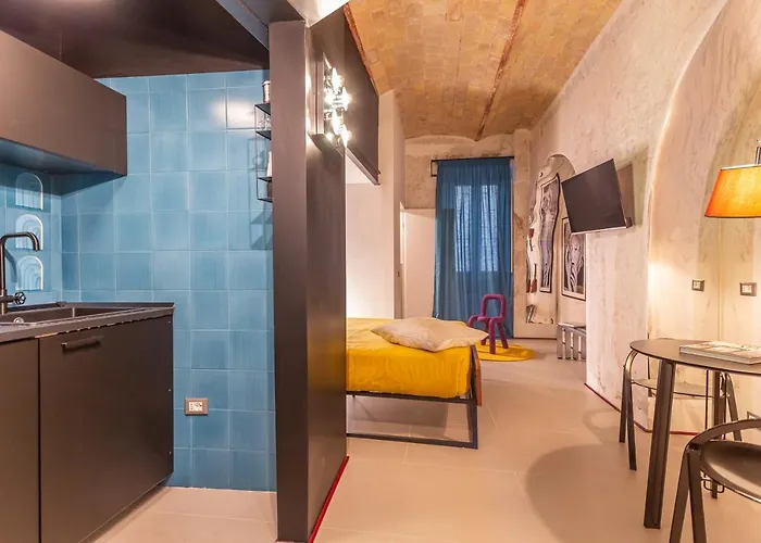 Ruins_design Loft 150 Mt From Colosseum